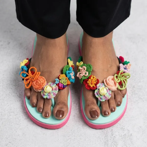 Aqua_Crochet_Bead_Flower_Flip_Flops_For_Women