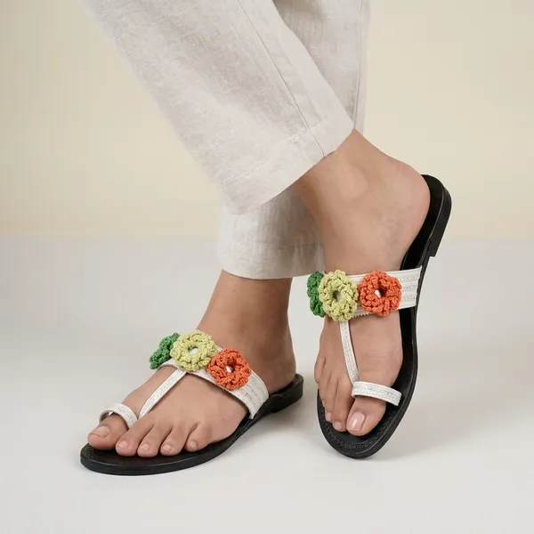 White_Synthetic_Crochet_Flower_Kolhapuri_Slippers_For_Women