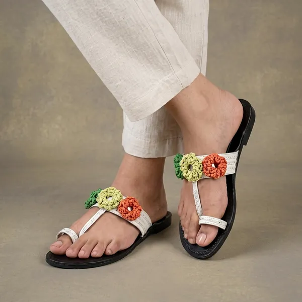 White_Synthetic_Crochet_Flower_Kolhapuri_Slippers_For_Women