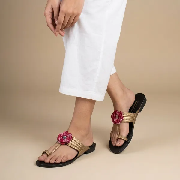Antique_Gold_Synthetic_Crochet_Flower_Kolhapuri_Slippers_For_Women