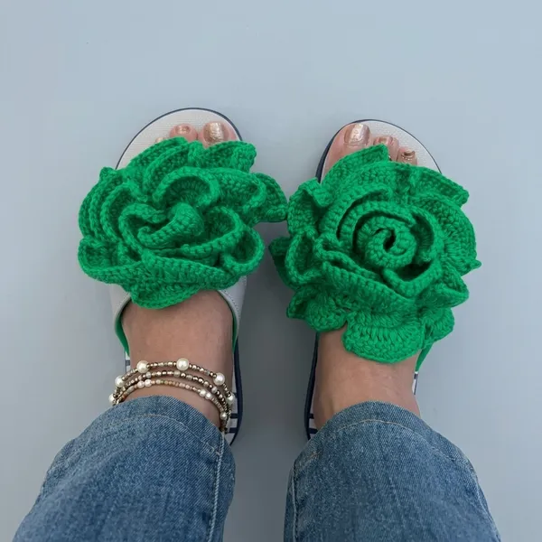 Grey_And_Green_Synthetic_Crochet_Flower_Flip_Flops_For_Women