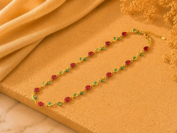 Auraa_Crimson_Vine_Necklace