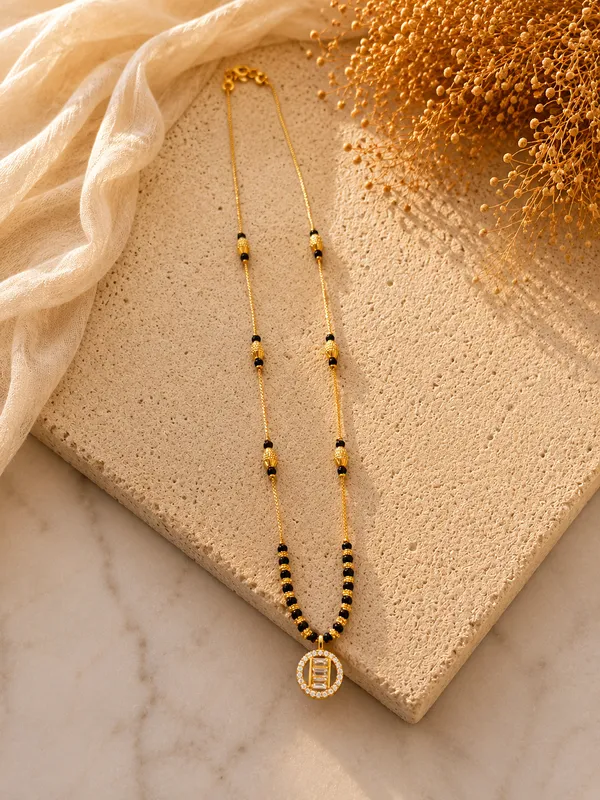 Auraa_Emerald_Halo_Mangalsutra