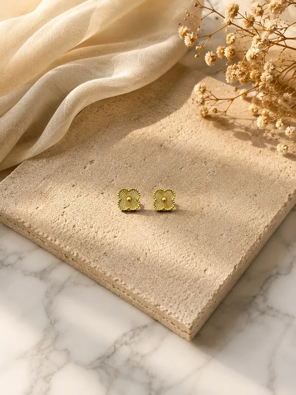 Auraa_Fleur_Radiance_Studs