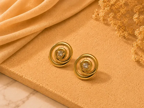 Auraa_Spiral_Glow_Studs