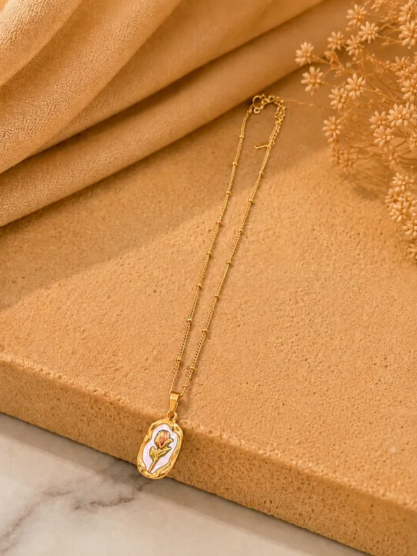 Roselle_Bloom_Necklace