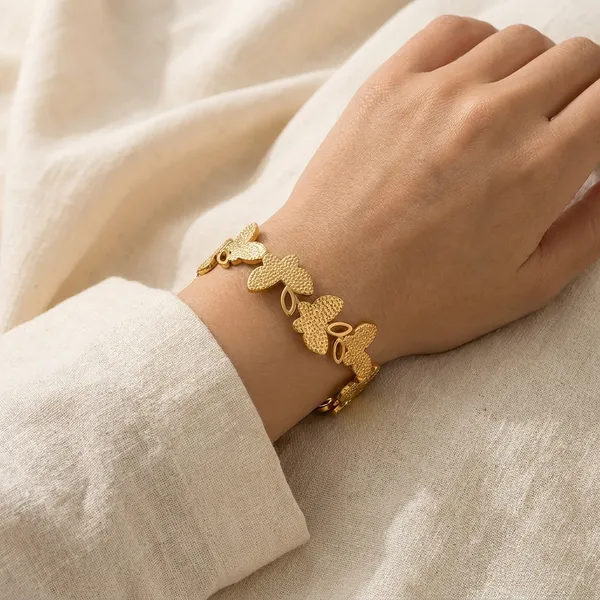 Butterfly_Bracelet_18k_Gold_Plated