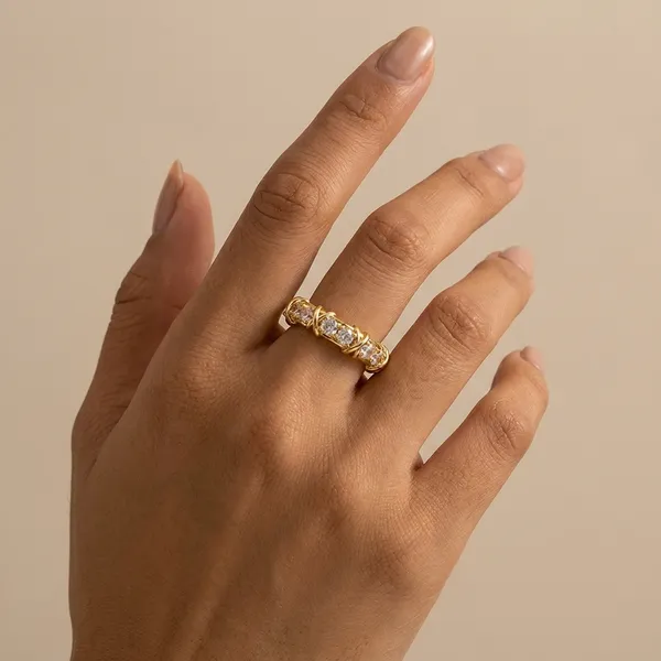 Diamond_Wave_Ring_18k_Gold_Plated