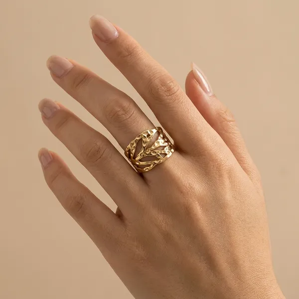 Golden_Royal_Ring_18k_Gold_Plated
