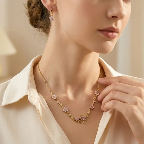 Aura_Blossom_Necklace_And_Earring_Set_18k_Gold_Plated