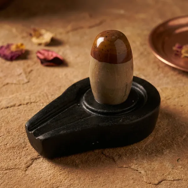 Narmada_Stone_Spiritual_Multicolor_Mahadev_Shivling_Showpiece