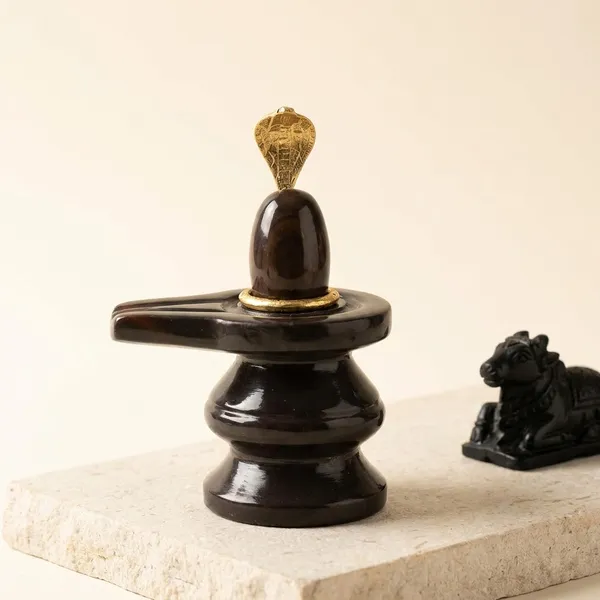 Narmada_Stone_Spiritual_Black_&_Gold_Mahadev_Shivling_Showpiece