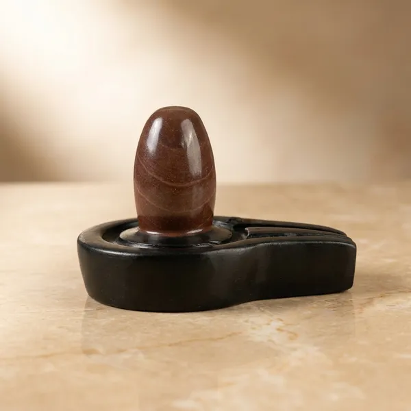 Narmada_Stone_Pooja_Black_Mahadev_Shivling_Showpiece