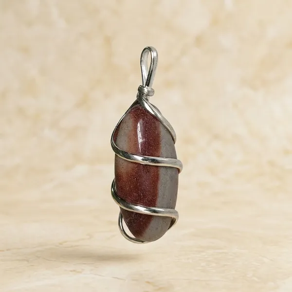 Narmada_Stone_Spiritual_Multicolor_Narmadeshwar_Shivling_Pendant