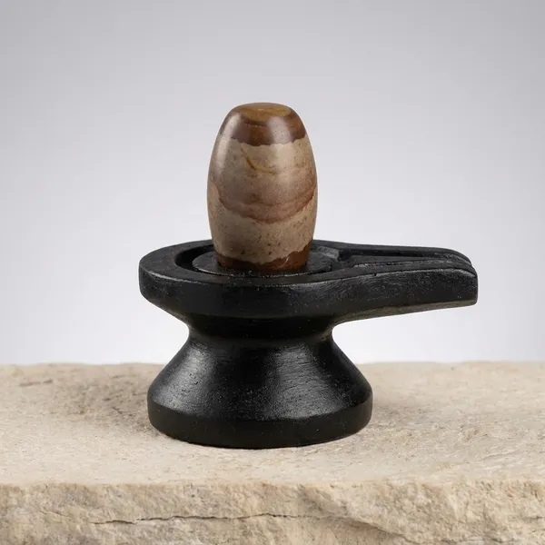 Narmada_Stone_Spiritual_Black_Narmadeshwar_Shivling