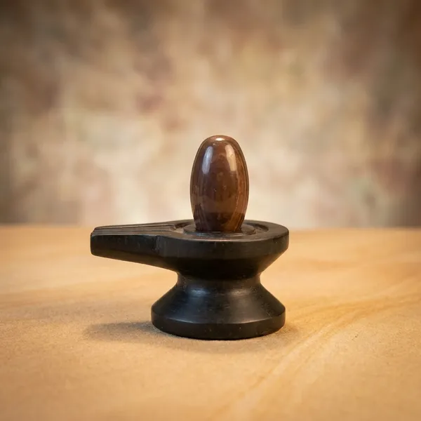 Narmada_Stone_Pooja_Maroon_Mahadev_Shivling_Showpiece