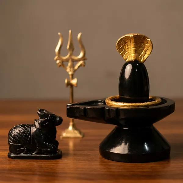 Narmada_Stone_Spiritual_Maroon_Mahadev_Shivling_Showpiece