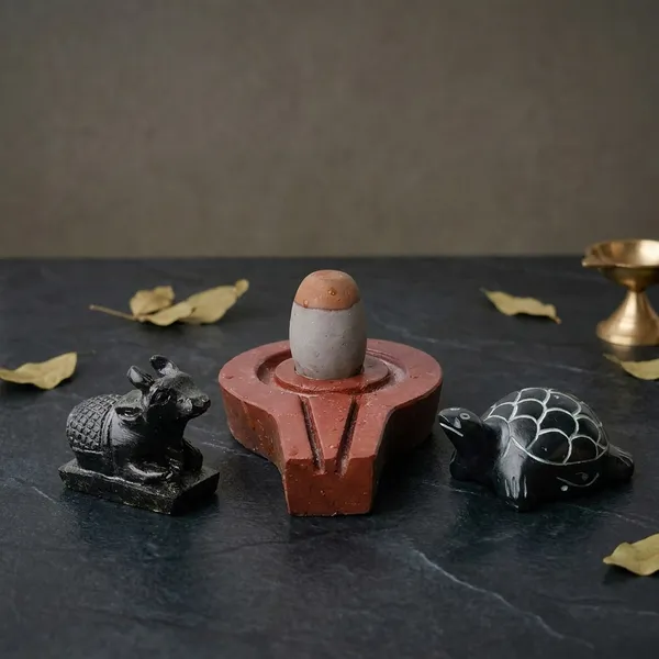 Narmada_Stone_Pooja_Red_Narmadeshwar_Shivling_Idol