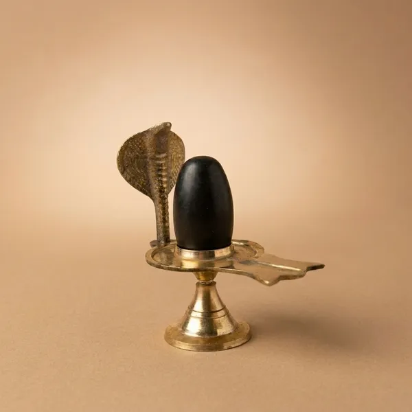 Narmada_Stone_Pooja_Black_Narmadeshwar_Shivling_Idol