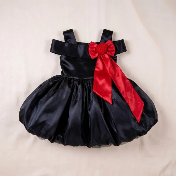 Black_Soft_Net_Balloon_Frock_For_Girls