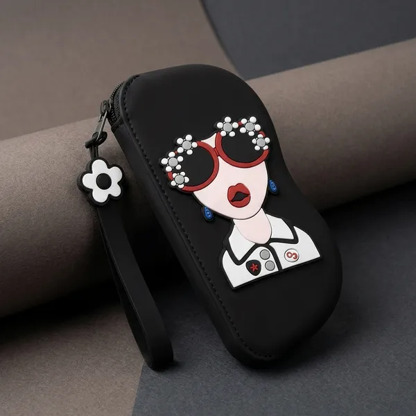 Black_Silicone_Sunglass_Pouch_For_Women