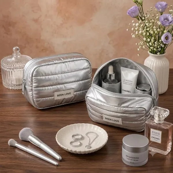 Silver_Pu_Non_Leather_Cosmetic_Bag_Set_For_Women