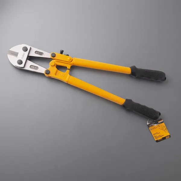 HEAVY_DUTY_24_INCH_BOLT_CUTTER_FOR_INDUSTRIAL_CUTTING