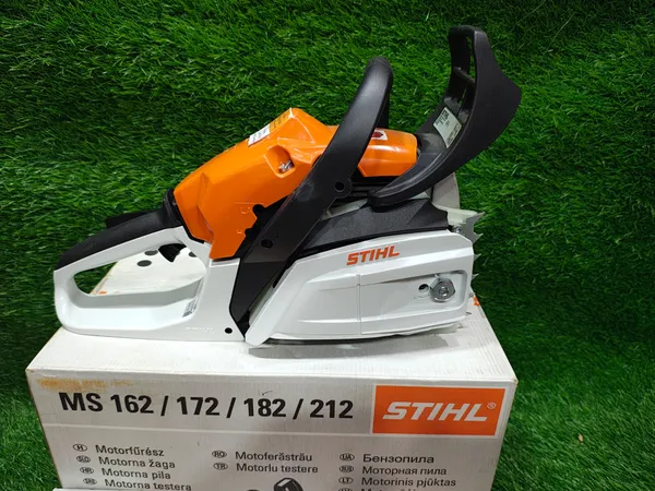 STIHL_MS182_CHAINSAW_18_INCHES