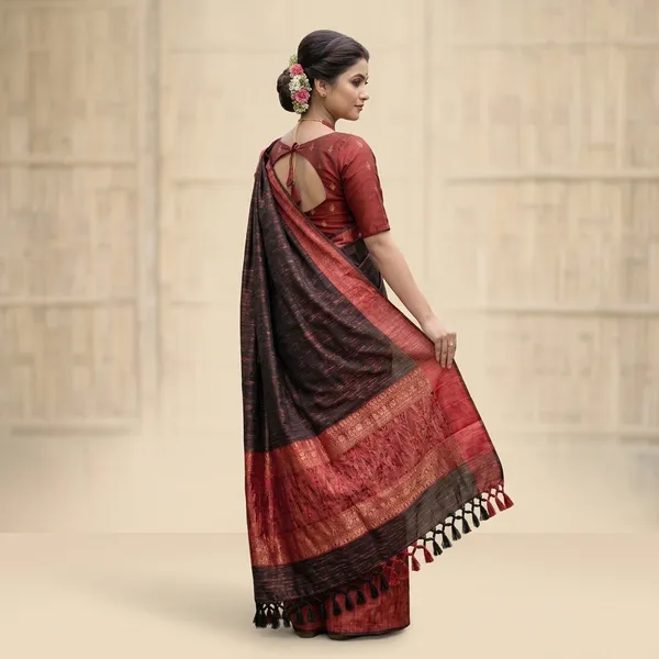 Black_And_Red_Cotton_Zari_Border_Mekhela_Sador_For_Women
