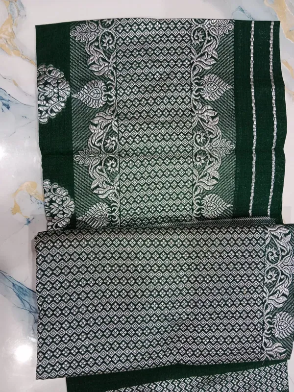 Green_And_Silver_Cotton_Zari_Embroidered_Mekhela_Sador_For_Women