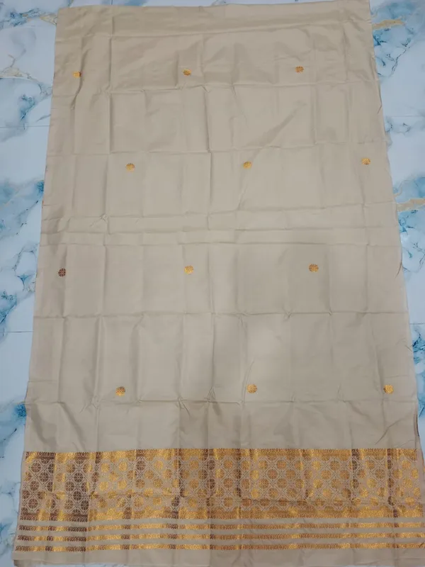 Off_White_Cotton_Woven_Golden_Border_Single_Riha_Sador_For_Women