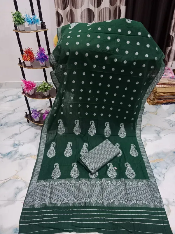 Green_And_Silver_Cotton_Zari_Embroidered_Mekhela_Sador_For_Women
