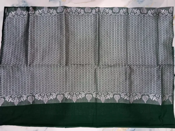 Green_And_Silver_Cotton_Zari_Embroidered_Mekhela_Sador_For_Women