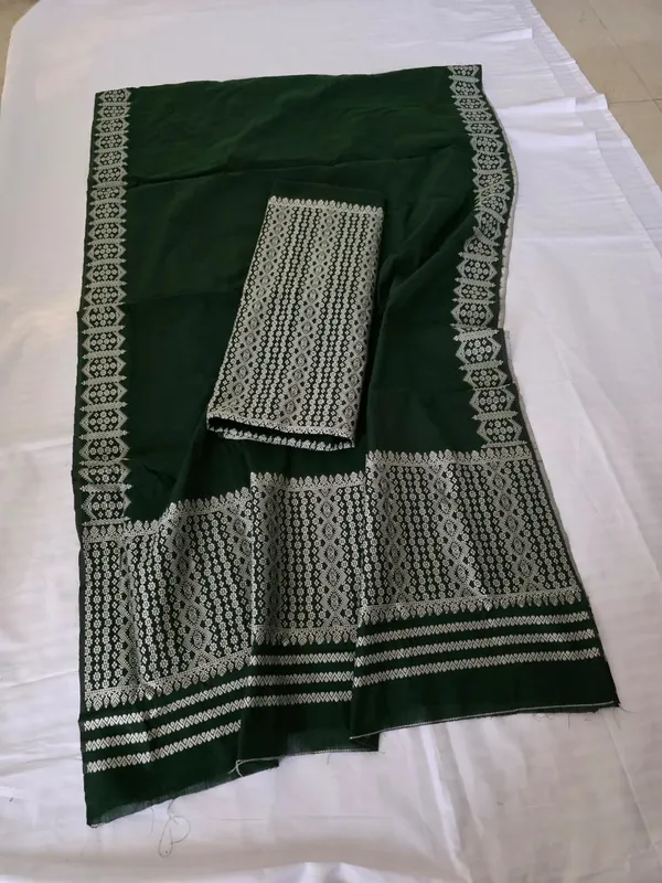 Green_Cotton_Embroidered_Border_Mekhela_Sador_For_Women