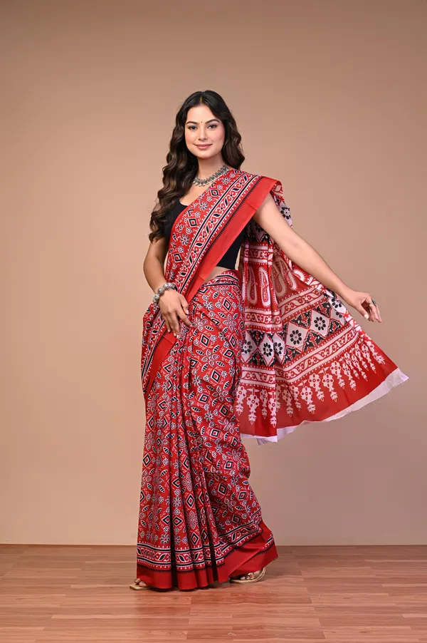 Red_Cotton_Mulmul_Ajrakh_Geometric_Print_Saree_For_Women