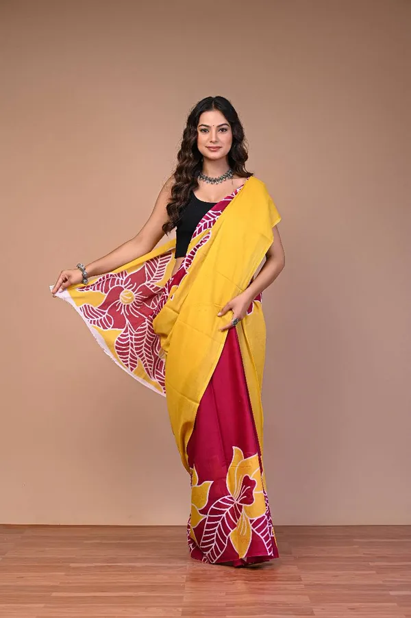 Yellow_Cotton_Mulmul_Batik_Floral_Printed_Saree_For_Women