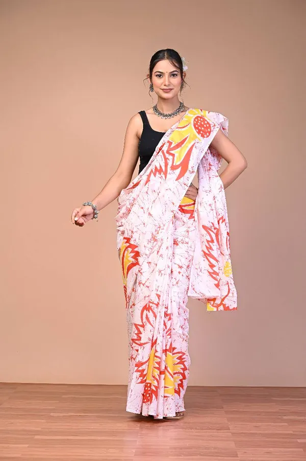 White_Cotton_Mulmul_Batik_Sunflower_Printed_Saree_For_Women