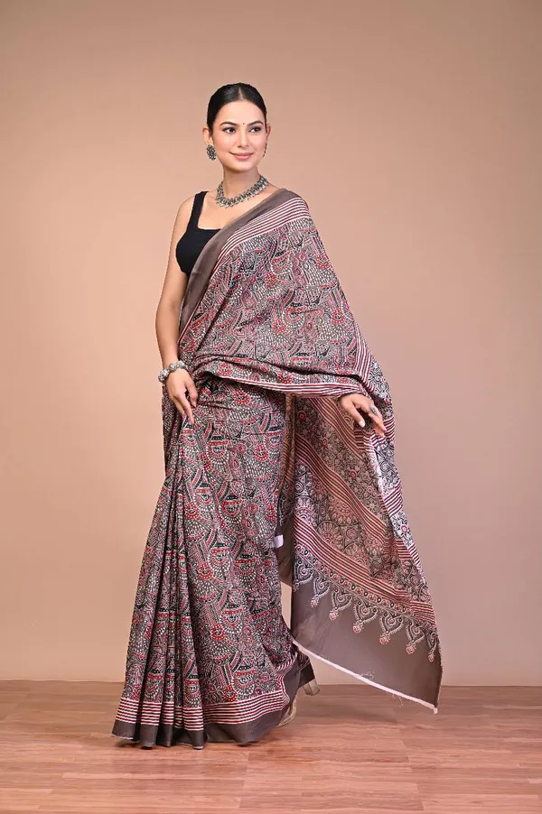 Grey_Cotton_Mulmul_Ajrakh_Medallion_Printed_Saree_For_Women