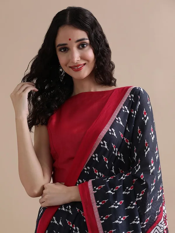 PInk_and_Grey_Cotton_Mulmul_Ikat_Print_Saree_For_Women