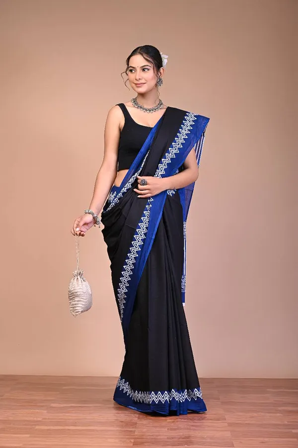 Dark_Blue_Black_Cotton_Mulmul_Dabu_Print_Border_Saree_For_Women
