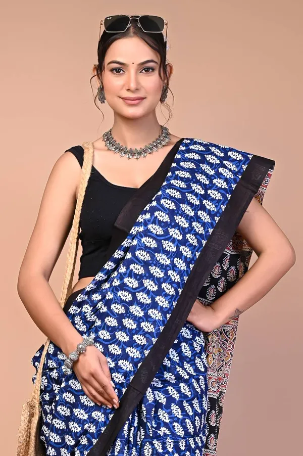 Black_Cotton_Mulmul_Dabu_Buti_Ajrakh_Pallu_Saree_For_Women