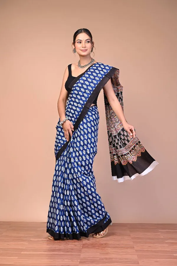 Black_Cotton_Mulmul_Dabu_Buti_Ajrakh_Pallu_Saree_For_Women