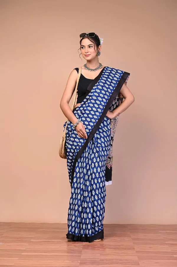 Black_Cotton_Mulmul_Dabu_Buti_Ajrakh_Pallu_Saree_For_Women