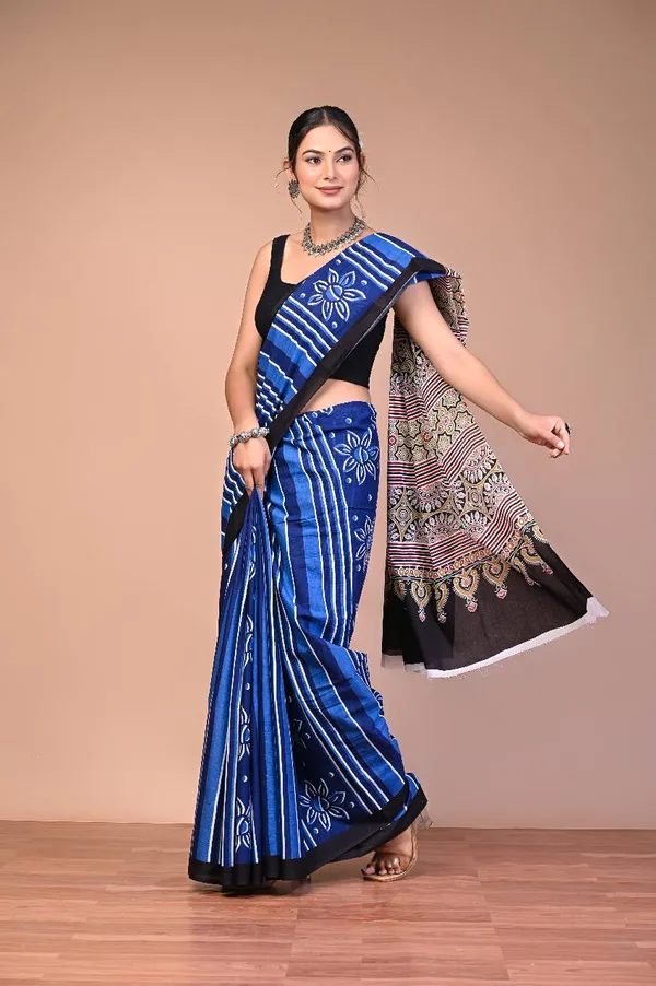Blue_Cotton_Mulmul_Dabu_Stripe_Ajrakh_Pallu_Saree_For_Women