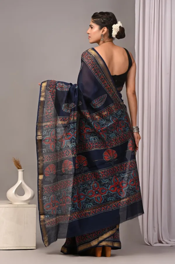 Black_Maheshwari_Silk_Embroidered_Saree_For_Women