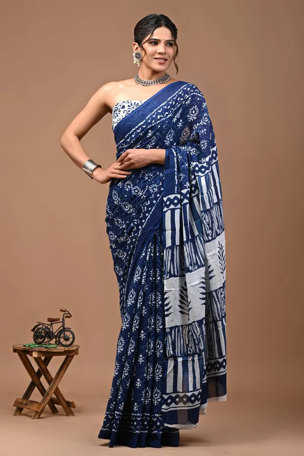 Cotton_MulMul_Blue_Saree_With_Blouse_For_Women