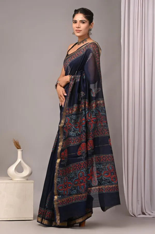 Black_Maheshwari_Silk_Embroidered_Saree_For_Women
