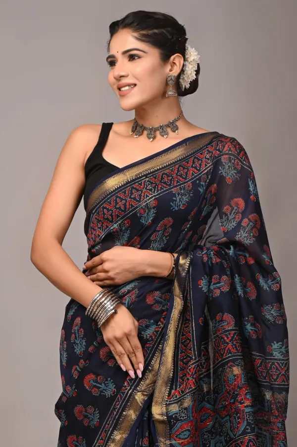Black_Georgette_Floral_Embroidered_Saree_For_Women
