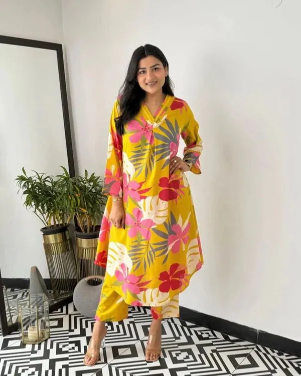 Yellow_Cotton_A-Line_Printed_Kurta_Pant_Set_For_Women