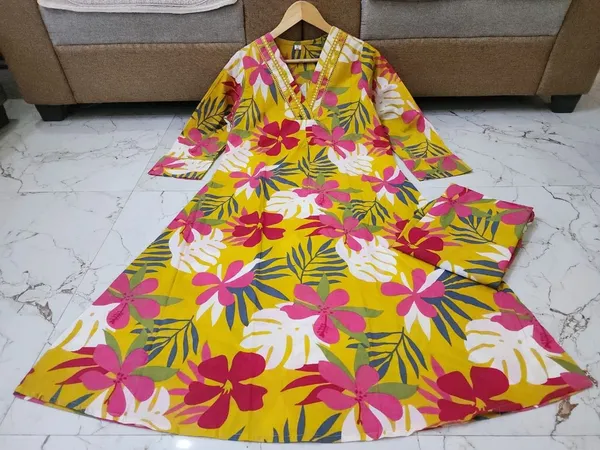 Yellow_Cotton_A-Line_Printed_Kurta_Pant_Set_For_Women